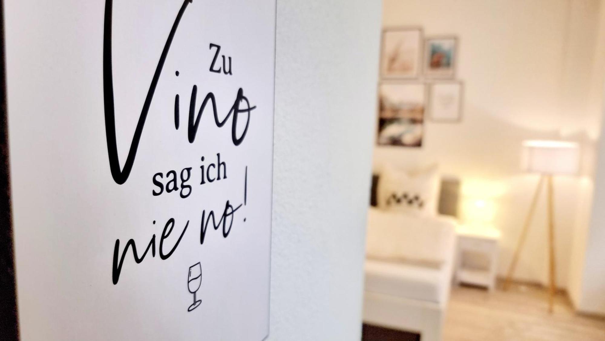 Stadtgarten-Studios - Im Zentrum Mit Parkplatz Вайнгартен Екстериор снимка